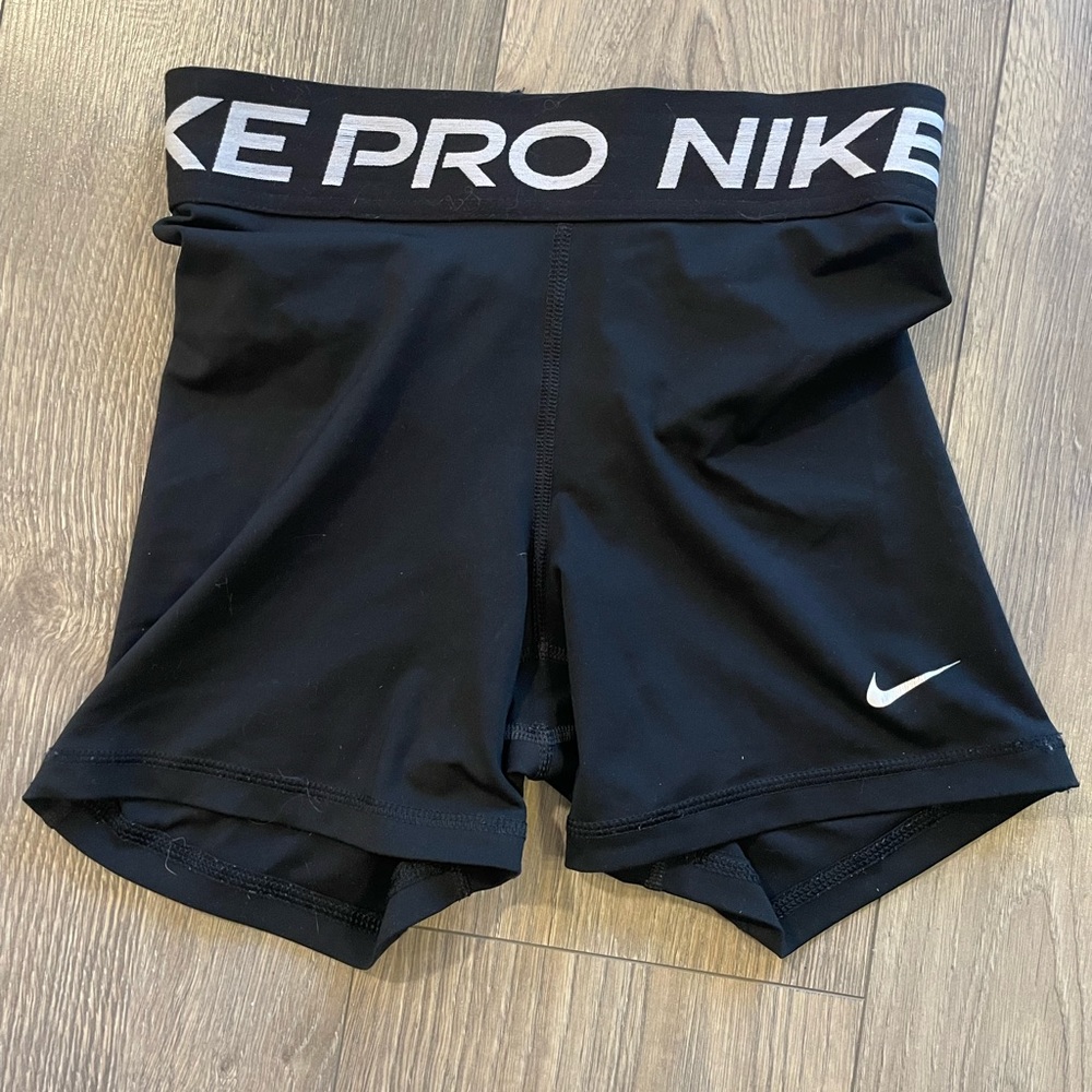 Nike Pro training short